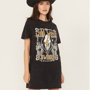 ↠ Boot Barn Rock & Roll Denim Vintage Black Wild West Graphic Mini Tee Dress